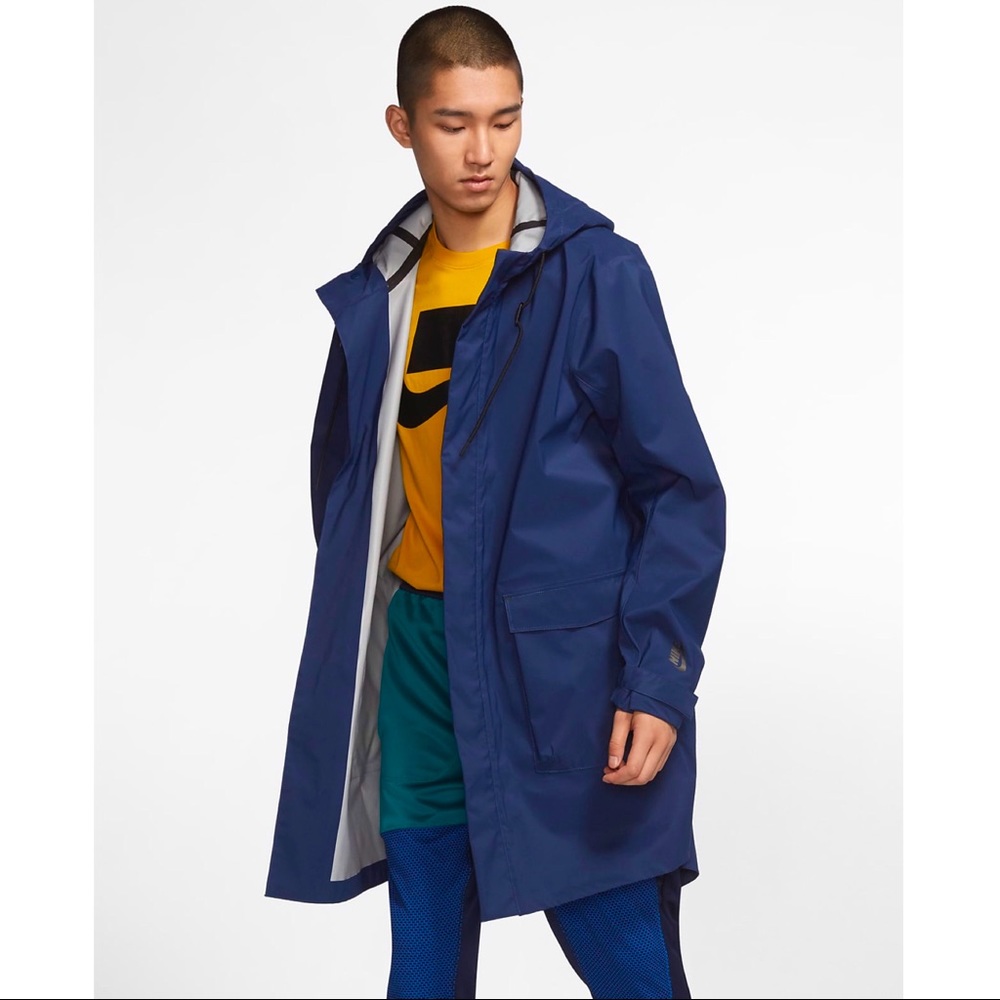 NikeLab Collection Parka in Midnight Navy Small